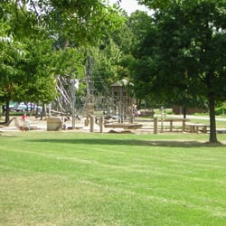 Spielplatz an der Stadtmauer - Wir wolln doch bloß spielen