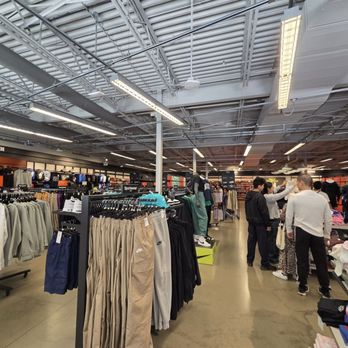 McArthurGlen Designer Outlet - Outlet Stores Near Me - Richmond, British Columbia