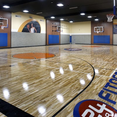 24 Hour Fitness by null