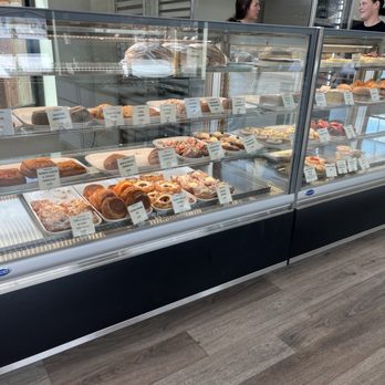 Bonrue Bakery - Delicious desserts. Wished I had discovered this place sooner in our trip. - Bakeries Near Me - Springdale , Utah