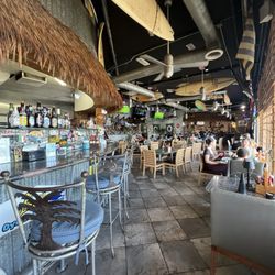 Baja Oyster & Sushi Bar - Interior