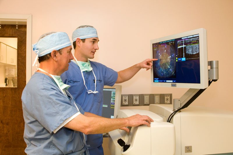 NORTH EYE ASSOCIATES Updated October 2024 17 Photos & 15