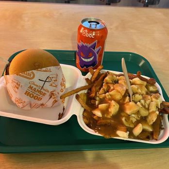 Casse-Croûte MangeDansMonHood - Burger and poutine - Burgers Near Me - Montreal, Quebec Casse-Croûte MangeDansMonHood - Burger and poutine - Burgers Near Me - Montreal, Quebec