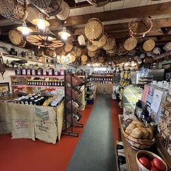 Mazza's Market & Coffee House - Inside