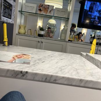 Drybar - Milwaukee - Blow Dry/Out Services Near Me - Milwaukee, Wisconsin
