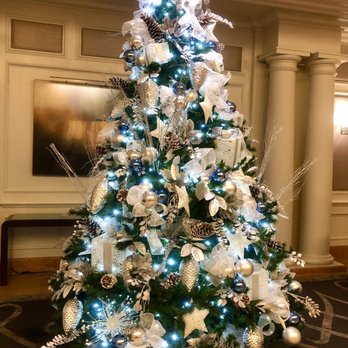 Fallsview Casino Resort - Christmas Tree - Lobby Fallsview Casino Resort Niagara Falls, Ontario - Resorts Near Me - Niagara Falls, Ontario Fallsview Casino Resort - Christmas Tree - Lobby Fallsview Casino Resort Niagara Falls, Ontario - Resorts Near Me - Niagara Falls, Ontario