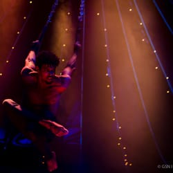 Gran Teatro Príncipe Pío - Espectáculo "Clandestino", el adult cabaret que te hará recordar el mundo del circo desde otra perspectiva.