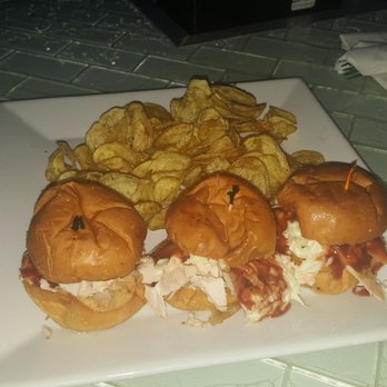 Chill Martini Bistro - Pulled chicken sliders and house potato chips - American Near Me - Detroit, Michigan