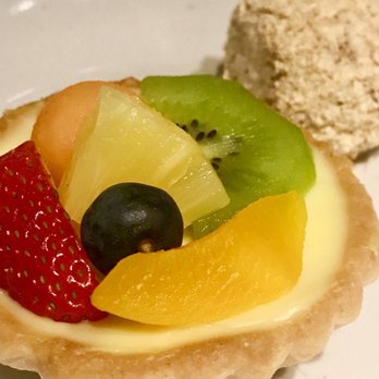 Kwok's Bistro - Steamed Egg Custard Bun & Chinese Egg Tart - Chinese Near Me - Reno, Nevada
