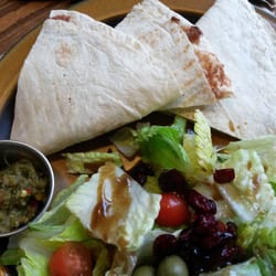 Bistro Kàapeh Espresso - Closeup of the beans and cheese quesadilla plate