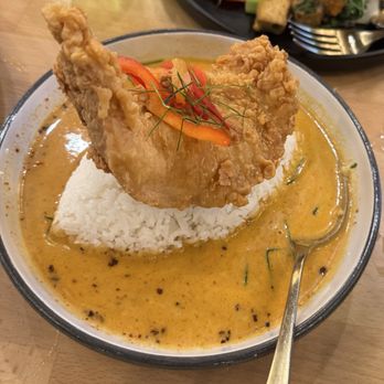 Manaao - Chu Chee medium spice - Thai Near Me - Tustin, California