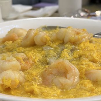 Neptune Palace Seafood Restaurant - 802. 滑蛋蝦仁炒河 / Fried Rice Noodle w Prawn & Scrambled Egg Sauce - Seafood Near Me - Vancouver, British Columbia Neptune Palace Seafood Restaurant - 802. 滑蛋蝦仁炒河 / Fried Rice Noodle w Prawn & Scrambled Egg Sauce - Seafood Near Me - Vancouver, British Columbia