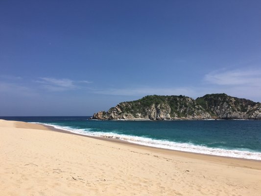 Bahia De Cacaluta by null