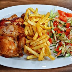 Köz Patara - Halbes Huhn mit Fritten und Salat (01/2020)