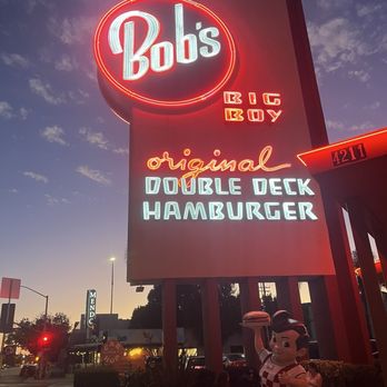 Bob’s Big Boy - American Near Me - Burbank, California