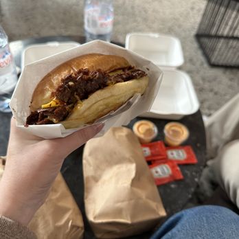 Dumbo - Burgers Near Me - Paris, 01