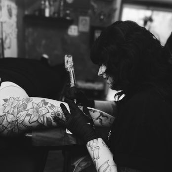 Le Uke Tattoo Studio - Always smiling. - Tattoo Near Me - Southampton, Pennsylvania