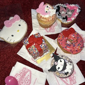Hello Kitty Cafe - All the amazing pastries we got from the hello Kitty Café - Desserts Near Me - Las Vegas, Nevada