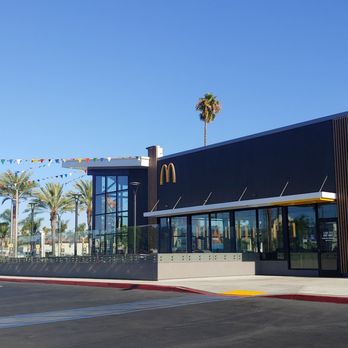 McDonald's - Now Open 8/2024 - Burgers Near Me - Buena Park, California