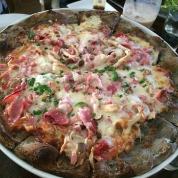 Caffe Concerto - Mushroom fungi pizza with added ham - Pizza Near Me - Los Angeles, California