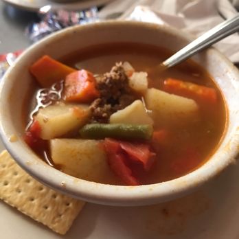Highway 10 Cafe - a bowl of soup and crackers - American Near Me - Magazine, Arkansas Highway 10 Cafe - a bowl of soup and crackers - American Near Me - Magazine, Arkansas