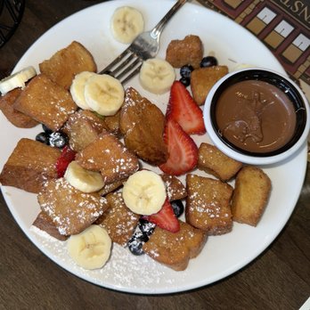 Brownstones Coffee West Islip - French Toast Bites with Nutella dip - Breakfast & Brunch Near Me - Islip, New York