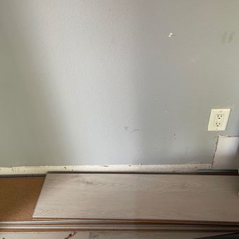 Texas Elite Flooring - Unfinished baseboards and QR: Example 2 - Flooring Near Me - Dripping Springs, Texas Texas Elite Flooring - Unfinished baseboards and QR: Example 2 - Flooring Near Me - Dripping Springs, Texas
