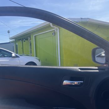 TNT AutoGlass - Window - Windshield Installation & Repair Near Me TNT AutoGlass - Window - Windshield Installation & Repair Near Me