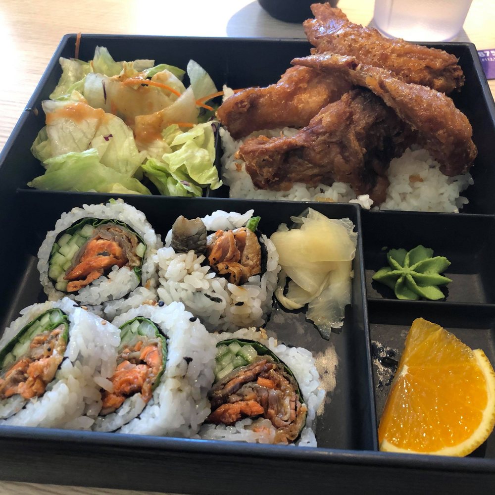 Lunch Combination: C14 (BC Roll & Chicken Karaage) Lunch Combination: C14 (BC Roll & Chicken Karaage)