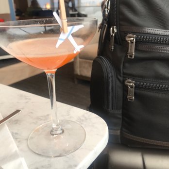 United Polaris Lounge - Leaving on a jet plane - Airport Lounges Near Me - Chicago, Illinois United Polaris Lounge - Leaving on a jet plane - Airport Lounges Near Me - Chicago, Illinois