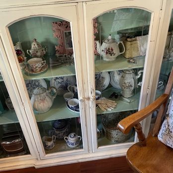 Letty Mae's Tea Room - Tea Rooms Near Me - Morris, Illinois Letty Mae's Tea Room - Tea Rooms Near Me - Morris, Illinois