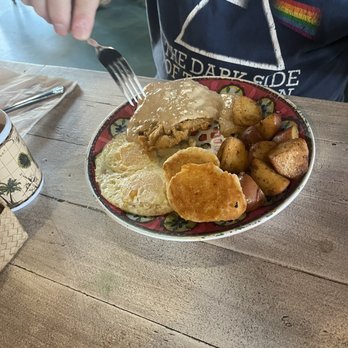Countryside Cafe - Country side steak breakfast - Breakfast & Brunch Near Me - Waianae, Hawaii Countryside Cafe - Country side steak breakfast - Breakfast & Brunch Near Me - Waianae, Hawaii