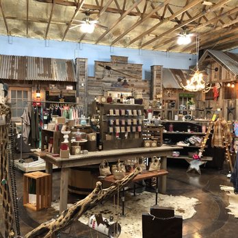 Sam I Am Boutique - Women's Clothing Near Me - Bulverde, Texas