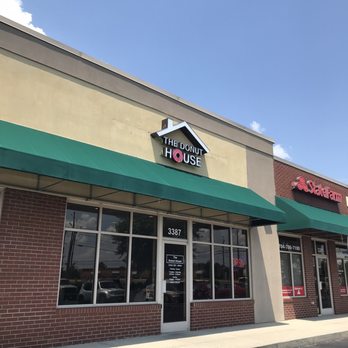 The Donut House - Storefront - Donuts Near Me - Kannapolis, North Carolina The Donut House - Storefront - Donuts Near Me - Kannapolis, North Carolina