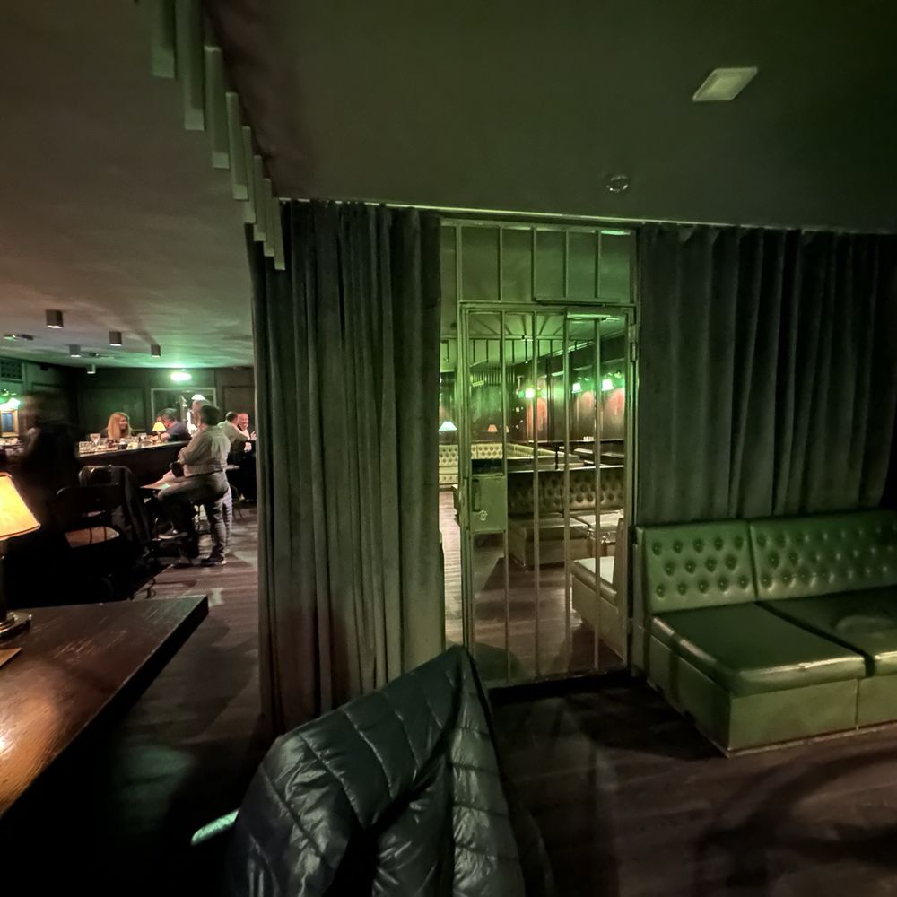 Jigger & Spoon - Enclosed Smoking area in an old vault - Cocktail Bars Near Me - Stuttgart, BW