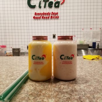 Pawfect Drinks - Mango slush with coconut milk on the left and strawberry milk on the right. - Bubble Tea Near Me - San Gabriel, California