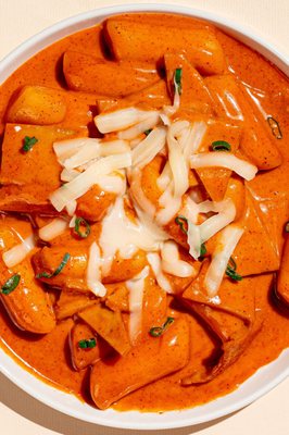 Bibimbox Korean Kitchen & Wings by null