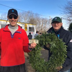 Westborough Civic Club - We have wreaths!