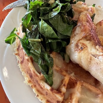 Chateau Grille - Chicken and waffles - Diners Near Me - Branson, Missouri