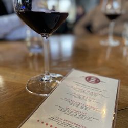 J Bookwalter Tasting Studio - Tasting time