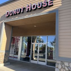 Donut House