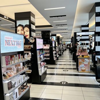 SEPHORA - Inside - Skin Care Near Me - Chicago, Illinois
