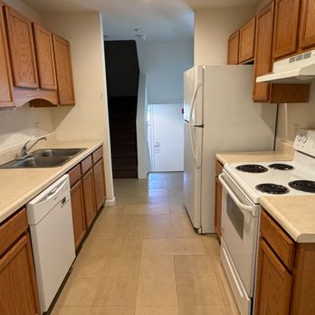 Francisco Cleaning services - Home Cleaning Near Me - Philadelphia, Pennsylvania Francisco Cleaning services - Home Cleaning Near Me - Philadelphia, Pennsylvania