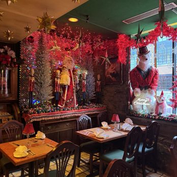 Filomena Ristorante - Interior of dining room - Italian Near Me - Washington, DC, District of Columbia