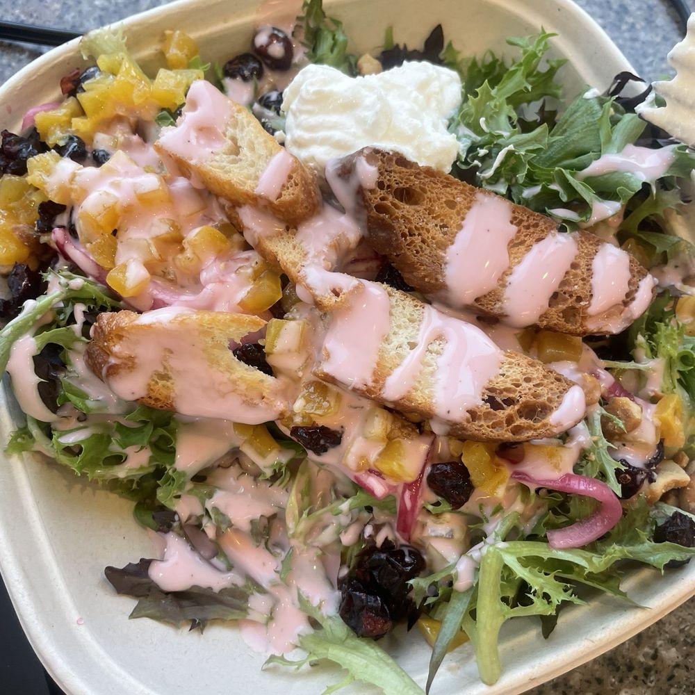 Beet and Ricotta Salad