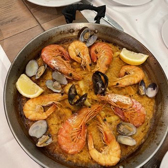 Marina Ventura - Seafood paella - Arroceria / Paella Near Me - Madrid, M