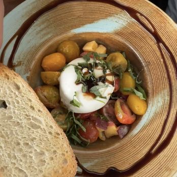 Lapisara Eatery - Burrata Salad - Breakfast & Brunch Near Me - San Francisco, California Lapisara Eatery - Burrata Salad - Breakfast & Brunch Near Me - San Francisco, California