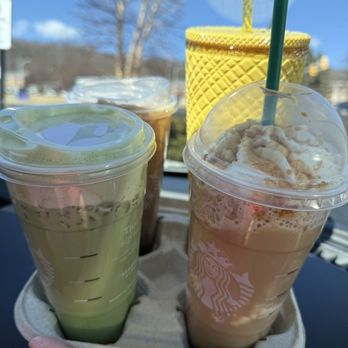 Starbucks - Coffee & Tea Near Me - Hazleton, Pennsylvania