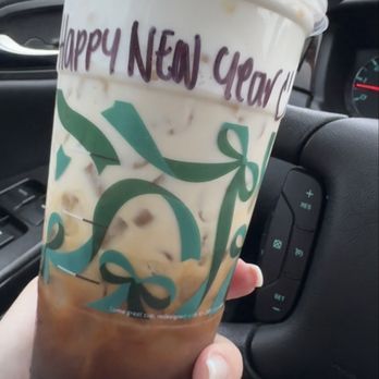 Starbucks - Coffee & Tea Near Me - Palm Springs, California