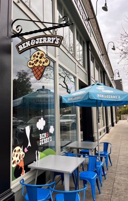 Ben & Jerry’s by null